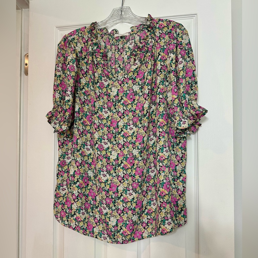 Pleione Floral Ruffled 3/4 Sleeve Blouse